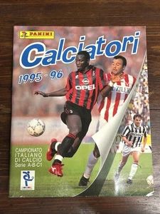Album CALCIATORI PANINI COMPLETO 1995 1996 No Scritto Cedole Tagliate - Foto 1 di 7