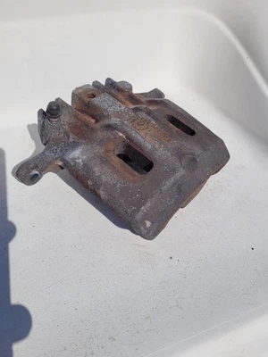 Pinza de freno trasera izquierda FORD F250 SD 99 00 01 02 03 04 tracción trasera 2x2 Foto 1 de 4