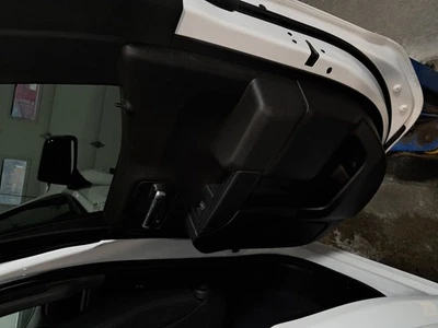 Used Rear Right Door Interior Trim Panel fits: 2019 Chevrolet Silverado 1500 pic Foto 1 de 4