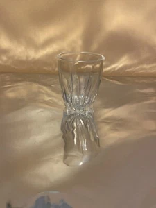 Vintage 1950's Federal Glass Co Star Pattern Shot Glass - Picture 1 of 4