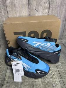 Adidas Yeezy Boost 700 MNVN Trainers Bright Cyan UK 8.5 GZ3079 BNIB Sneakers - Picture 1 of 7