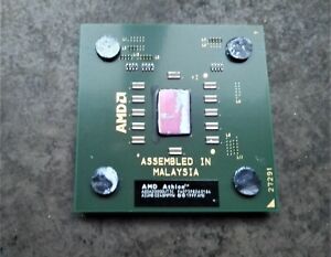 AMD Athlon XP 2000+, 1.67 GHz Processeur + Radiateur + Ventilateur