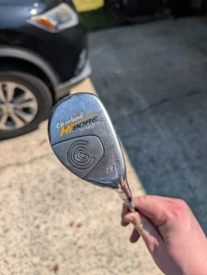 Cleveland Hibore 3i Hybrid 22° ⛳️ Hibore 78g Regular-Flex Graphite Shaft RH - Image 1 of 4