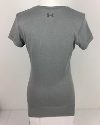 Camisa mediana Under Armour Heat Gear para mujer gris ajustada 5 % elastano usada en excelente estado Foto 1 de 4
