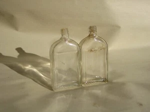 Botellas de vidrio antiguas de colección Jergens loción tratamiento de belleza muestra publicitaria - Imagen 1 de 7