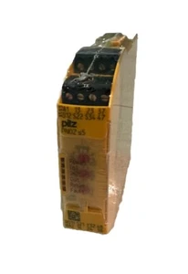 PILZ PNOZ s5 24VDC 2n/o 2n/o t *sealed* - Picture 1 of 3