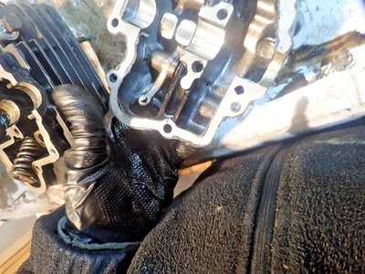 Cubierta de culata/cubierta de caja basculante/cubierta de válvula Suzuki ALT 125 Foto 1 de 4