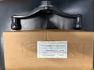 Hunter Forged Wing Nut W/Handles for balancer 76-433-3 - Image 1 of 4