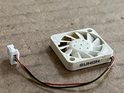 SUNON 1703 1.7cm UF5H5-503 DC 5V 3 Lines Micro Mini Axial Cooling Fan 17x17x3mm - Image 1 of 4