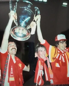 SOUNESS / DALGLISH / HANSEN - LIVERPOOL LEGENDS - EXCELLENT UNSIGNED PHOTOGRAPH - Picture 1 of 1
