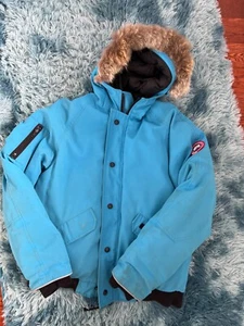 Canada Goose Youth XL 18  Bomber Chilliwack turquoise blue fit women S M - Picture 1 of 18