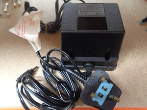 MOTOROLA 240V Table Top Transformer Output 15.5VDC 23.25W 1.5A 50HZ DOLLS, TRAIN - Picture 1 of 4