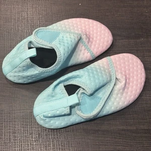 Centipede Demon Kinder Wasserschuhe Mädchen Jungen Outdoor schnelltrocknend Größe 12,5/13 - Bild 1 von 4