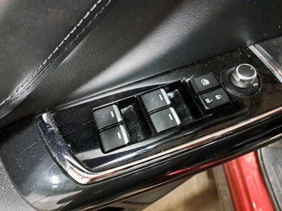 Interruptor de ventana de puerta delantera del lado del conductor Lh 2017 Cx-9 Sku#4052316 Foto 1 de 4