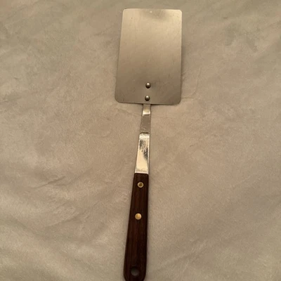 Vintage Robinson Knife Co Stainless Solid Spatula Turner Flipper Wood Handle USA - Image 1 of 4