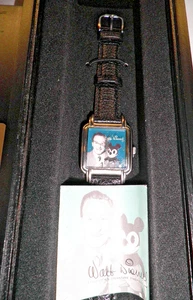 Walt Disney Mickey Mouse Collectors Signature Timepiece Watch 0647/1000 DS-580 - Picture 1 of 11