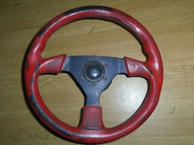 Hella Momo V36 Sportlenkrad 3-Speichen Leder rot / schwarz 36cm KBA 70064 - Bild 1 von 4