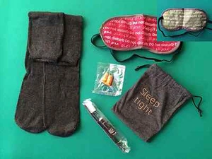 Kit set da viaggio Mascherina per dormire la notte - Foto 1 di 1