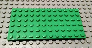 LEGO Bright Green 6x12 Plate Piece - Picture 1 of 1