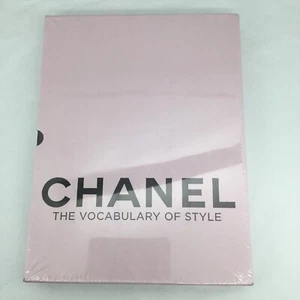 Chanel: The Vocabulary of Style by Jérôme Gautier 2011 Book HC DJ Slipcase - Bild 1 von 4