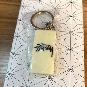 Stussy Domino Keychain - Picture 1 of 2