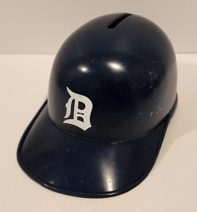 Vintage Detroit Tigers Plastic Mini Batting Helmet Coin Bank MLB Laich 1973 - Picture 1 of 3