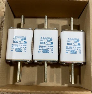 NEU SIBA SQB1 Sicherung Ultra Rapid 100 AMP 1250V DIN110 (3er-Pack) - Bild 1 von 2