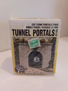TUNNEL PORTALS N SCALE ONE TRACK WOODLAND SCENICS CUT STONE PORTALS C1153 NIB - Picture 1 of 4