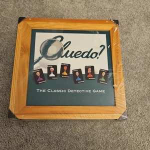 Cluedo  Classic Detective Board Game, Nostalgia Edition 2003, Wooden Box, Sealed - Picture 1 of 8