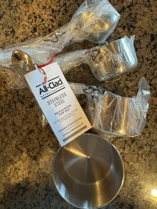 All Clad Stainless Steel Measuring Cups Set STANDARD SIZE - 4 Pieces - NWT - Picture 1 of 4