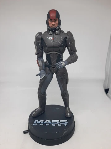 Commander Shepard Limited Edition Polyresin Statue Mass Effect Hyperchild 2008 Cover