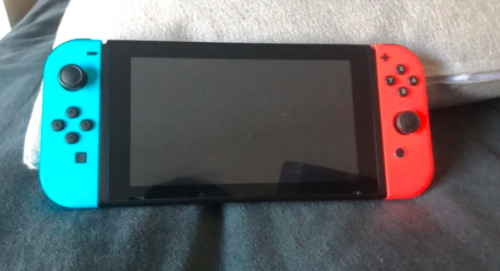 Nintendo Switch Console Good Condition See my Feedback