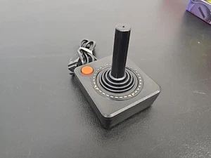 Atari 2600 Joystick Red Button Original Style Vintage Video Game AA BN 20 - Picture 1 of 2