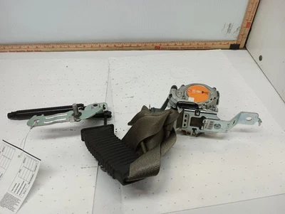 Retractor de cinturón de seguridad delantero izquierdo conductor gris de Ford F150 2017 doble cabina 11542289 Foto 1 de 4