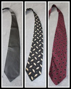 3 Neckties Giorgio Armani~Hugo Boss~Di Moggio Black~Grey~Maroon Neck Ties +Socks - Picture 1 of 11
