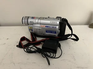 JVC GR-SXM730U Compact VHS Analog Video Camcorder Tested - Picture 1 of 5