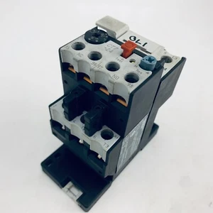 SPRECHER+SCHUH CT7-24-16 with C7-24-P-A 3 Phase contactor with Overload 10 - 16A - Picture 1 of 3