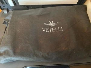 Vetelli Colgante Cuero Italiano Para Hombre Bolso de Inodoro Doble Kit Totalmente NUEVO y Mangas - Imagen 1 de 3