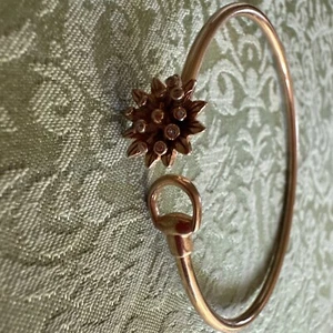 GUCCI FLORA Cuff Brace 18k Rose Gold And Diamonds - Picture 1 of 2