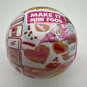 MGA MINIVERSE Valentines 2024 Red Rose Ultra Rare Very Hard To Find - New Sealed - Picture 1 of 5