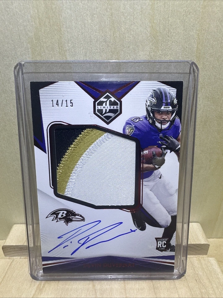 2020 Panini Limited Rookie Patch Auto Variation Devin Duvernay Spotlight Red/15 - Image 1 of 2