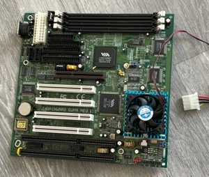 MOTHERBOARD GAINWARD 5VPA REV 1.1 AMD-K6-2 CPU.  #M5-11 - Picture 1 of 7