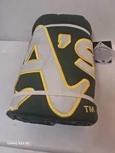 Oakland A's Athletics MLB Embroidered 54"x84" Sweatshirt Blanket NWT Sacremento - Picture 1 of 4