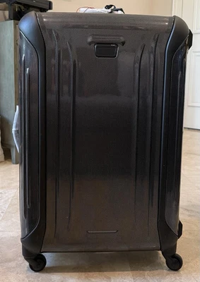 Tumi Vapor 30” Large Trip Packing Hardcase Spinner Luggage Black New W/Tag - Image 1 of 4