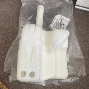 Toyota Avensis T22 1997-2002 Washer Bottle 85315-05080 GENUINE New Old Stock - Picture 1 of 5