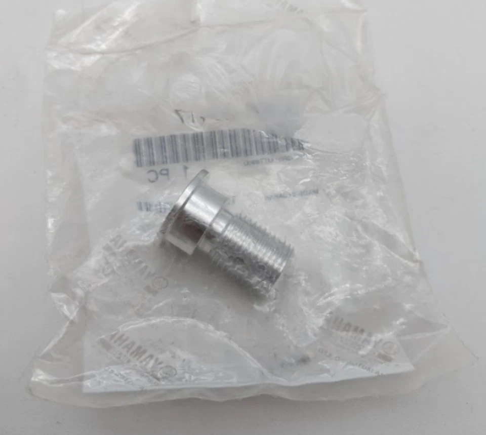 Empuñadura final OEM 2021-2024 Yamaha MT-09 Tracer 9 XSR900 90891-20417 Foto 1 de 4