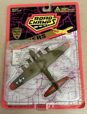 Road Champs Flyers Ejército de Estados Unidos B-17 Sally AnnBomber Avión Diecast #6200 Nuevo en Paquete 1995 Foto 1 de 2