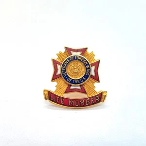 Veterans Of Foreign Wars Pin Life Member Emblem VFW Crest United States USA - Bild 1 von 3