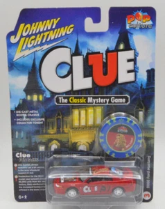 JOHNNY LIGHTNING 2000 FORD MUSTANG 1/64 MISS SCARLET CLUE JLPC006 ROT - Bild 1 von 3