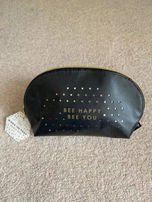 Disney Winnie The Pooh Make Up Bag - Image 1 of 4